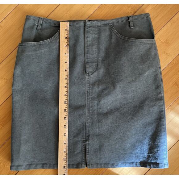 Billabong Denim Jean Skirt size 9 Soft Blue, Front & Back Pockets - Picture 4 of 7